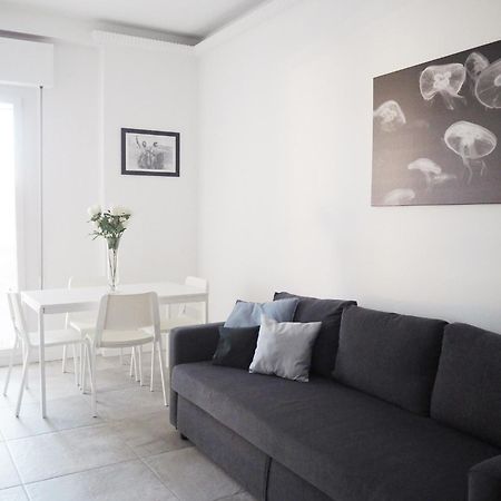 Apartamento Ceccarini 2023 Riccione Exterior foto